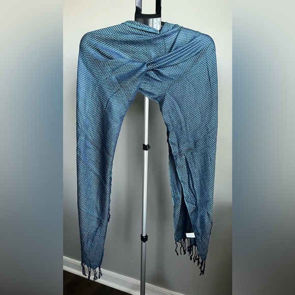 Apt 9 Scarf Wrap Shawl Navy Blue RN 115485 
72”x22” - Picture 2 of 3